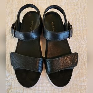 Vionic Effie sandal‎